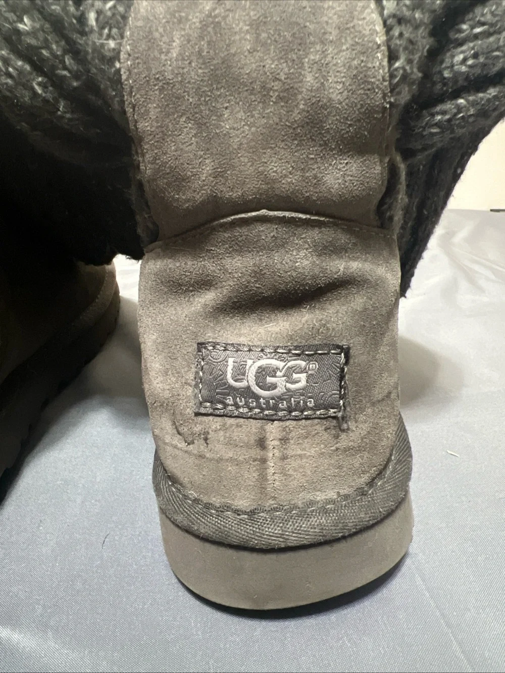 UGG Australia Classic Cardy Knit Grey Suede Sheepskin Boots Womens Size 10